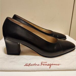 Salvatore Ferragamo Black Leather Classic Block Heel Pumps Sz 6.5 B Ret. $695